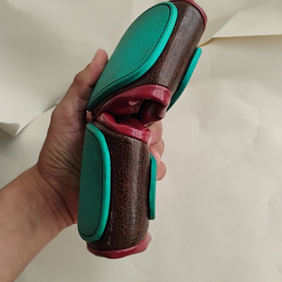 Tieks by Gavrieli Women's Size 8 Ruby Red patent Foldable Ballet Flats - Picture 10 of 15